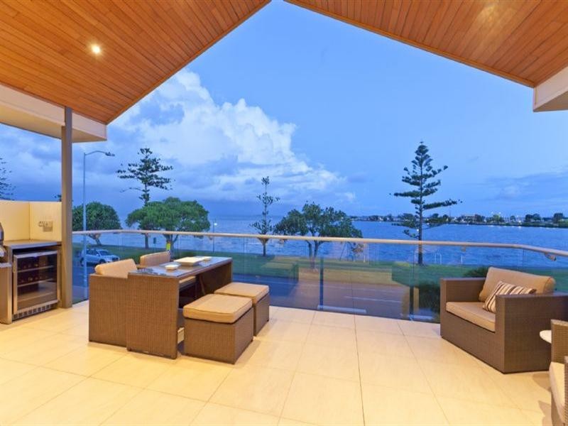 361 Esplanade, Manly QLD 4179
