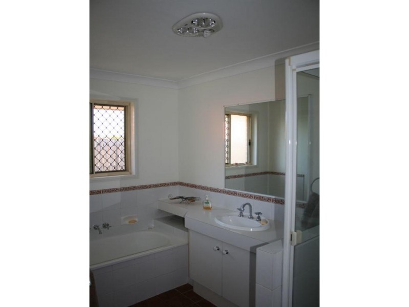 29 Jacaranda Street, Wynnum West QLD 4178