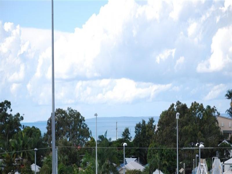 29 Gordon Parade, Manly QLD 4179