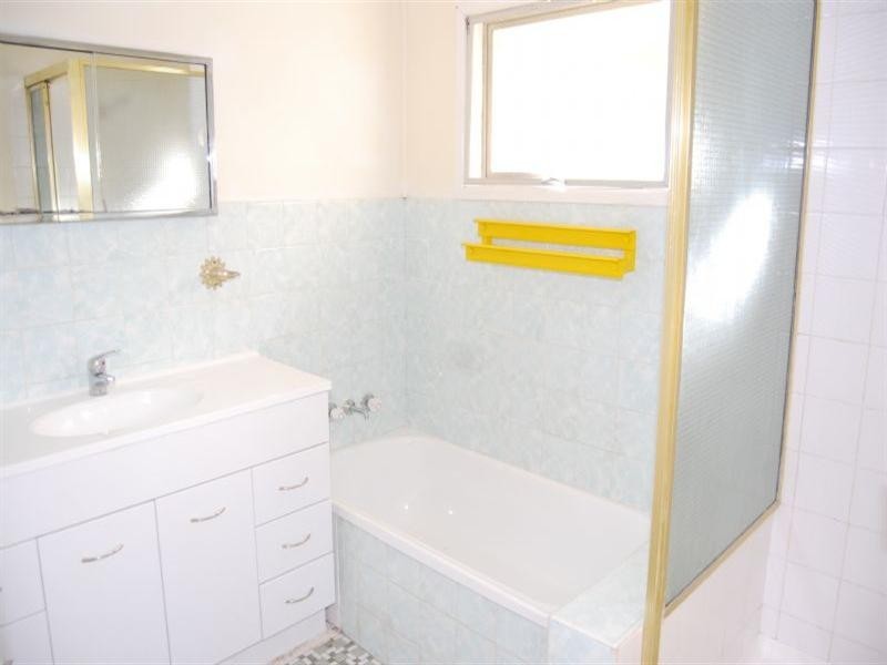 59 Radford Road, Manly West QLD 4179