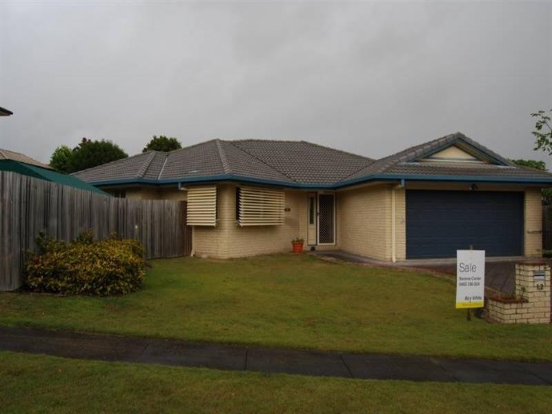 12 Pandorea Street, Wynnum West QLD 4178