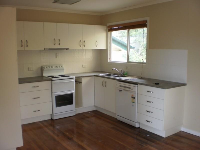 37 Hannam Street, Wynnum QLD 4178