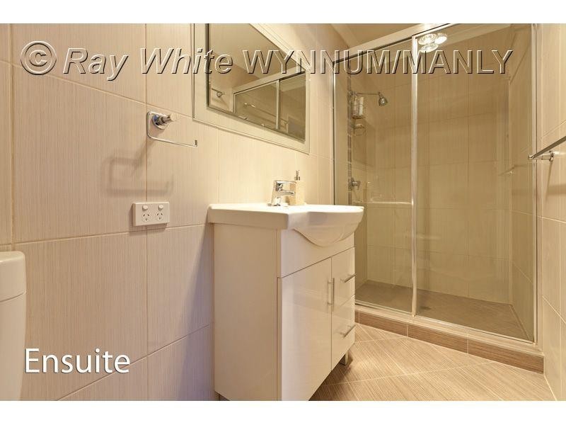 21 Astley Street, Wynnum West QLD 4178