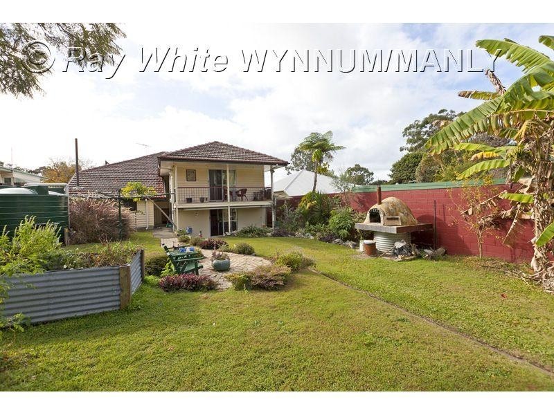 21 Astley Street, Wynnum West QLD 4178