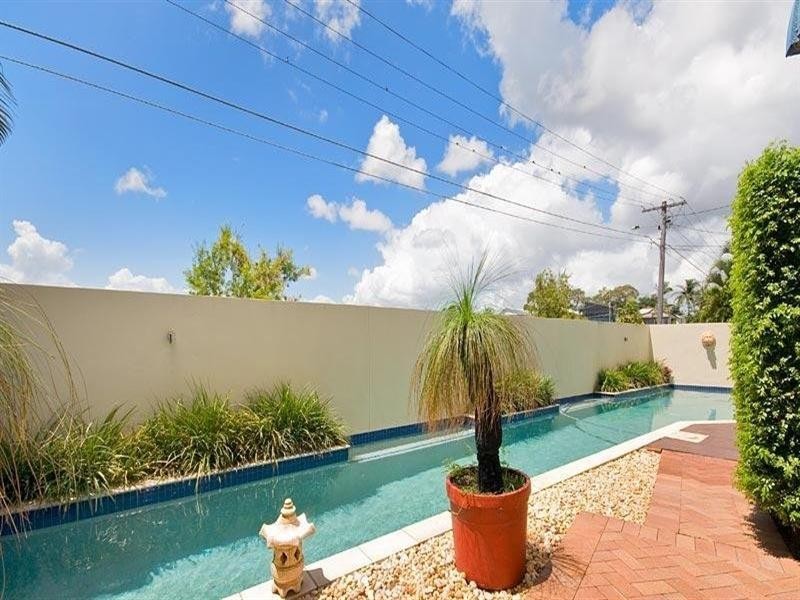 791 Esplanade, Lota QLD 4179