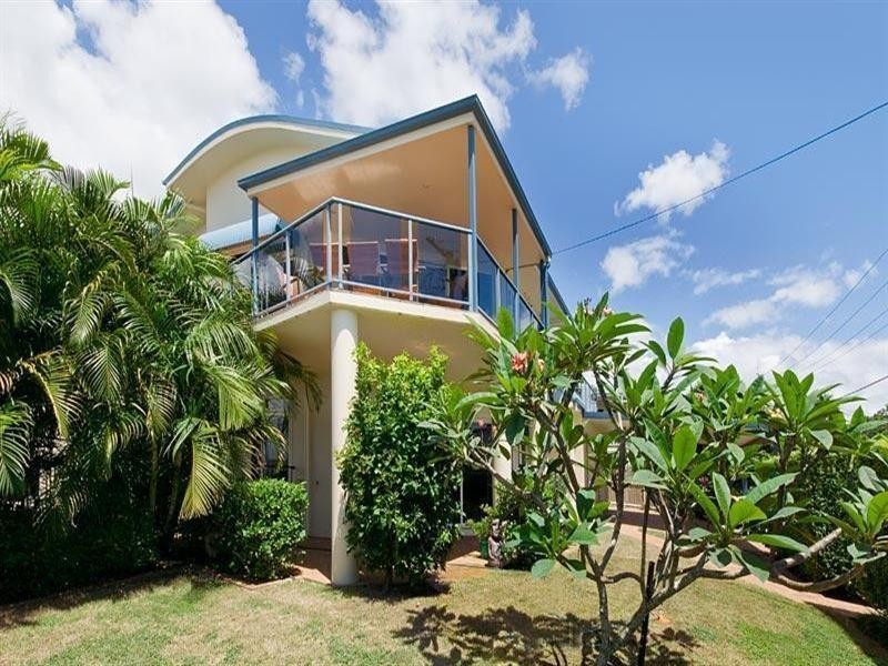 791 Esplanade, Lota QLD 4179