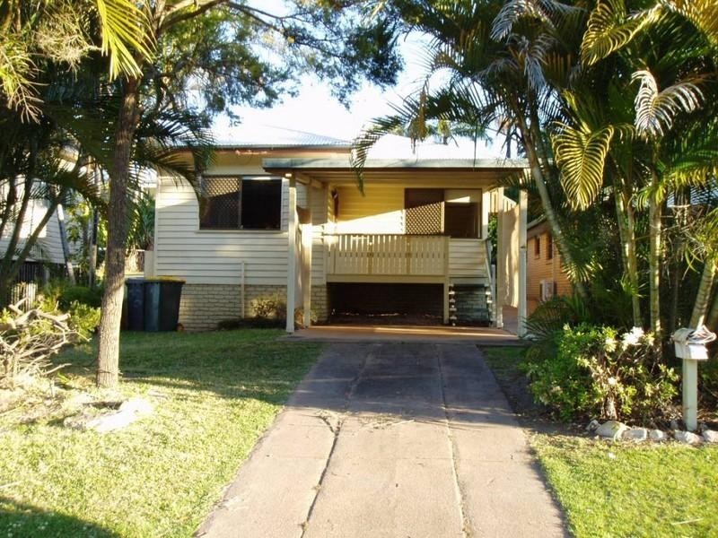 92 Boxgrove Avenue, Wynnum QLD 4178