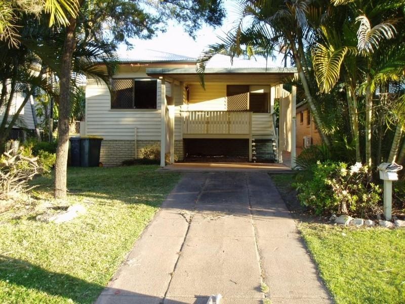 92 Boxgrove Avenue, Wynnum QLD 4178