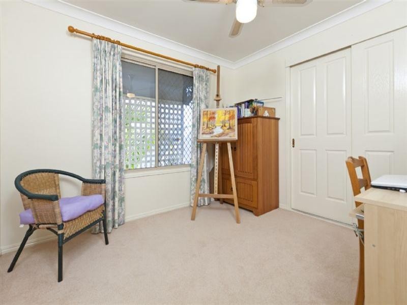 8 Heymer Street, Wynnum QLD 4178