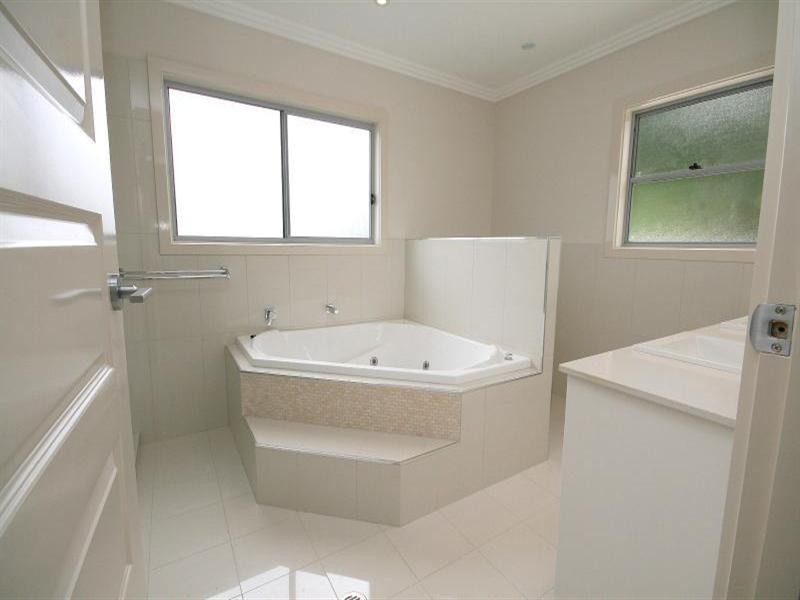 120 Alastair Street, Lota QLD 4179