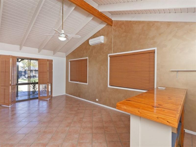 71 Whitehall Avenue, Birkdale QLD 4159