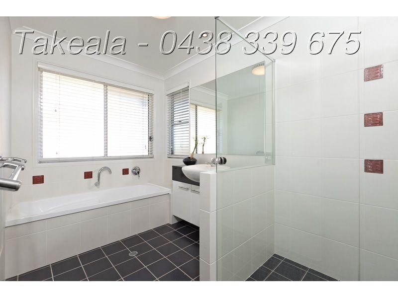 32 John Street, Manly West QLD 4179