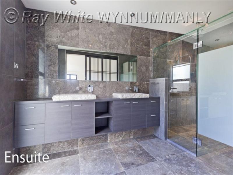 36 St Catherines Terrace, Wynnum QLD 4178