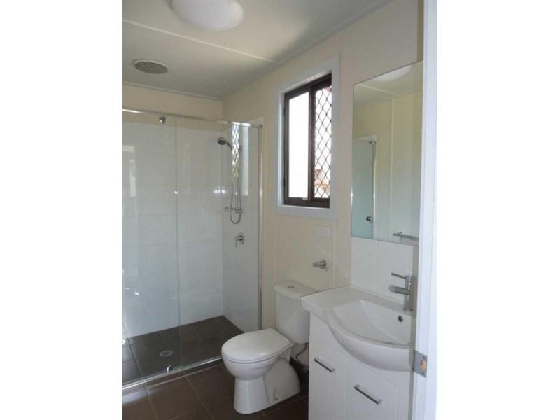 10 Ulagree Street, Wynnum West QLD 4178