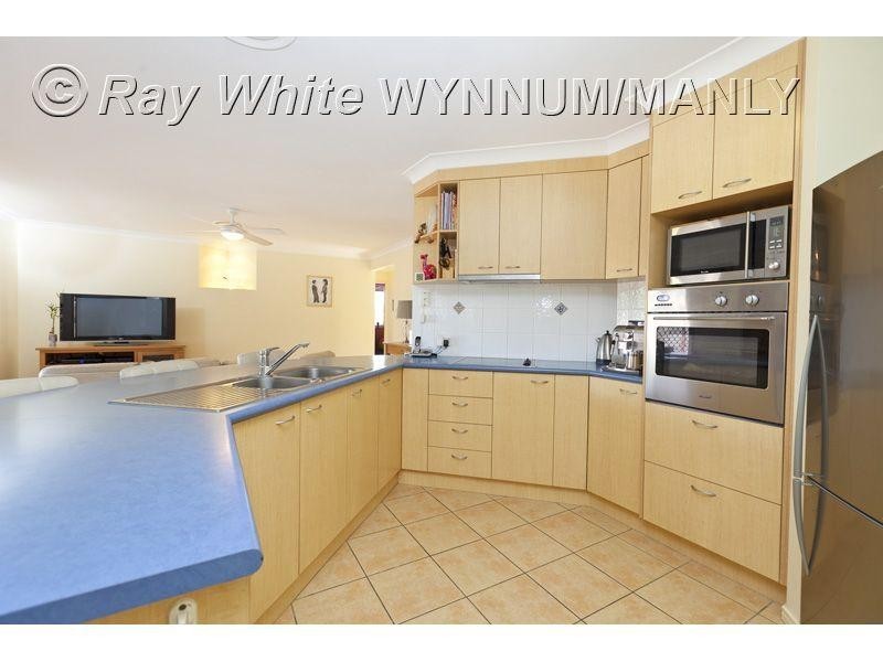 2 O’Reilly Street, Wakerley QLD 4154