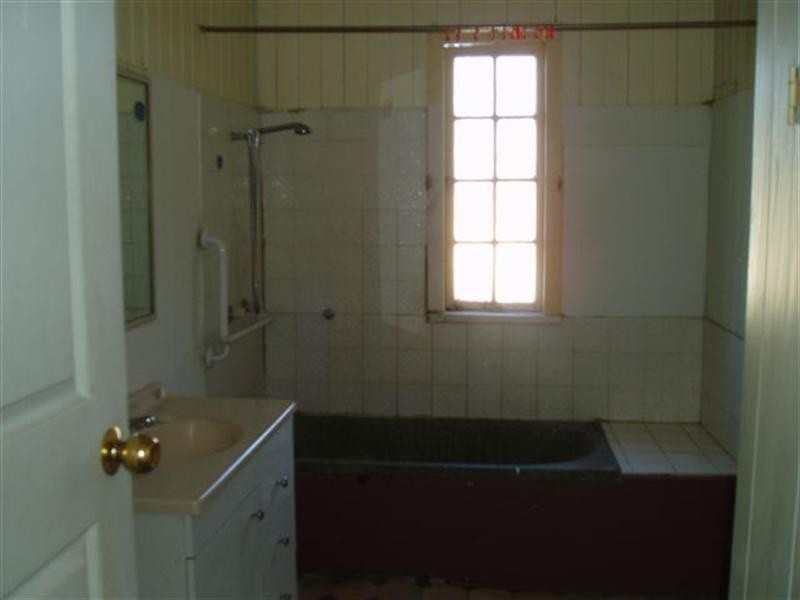 174 Ernest Street, Manly QLD 4179