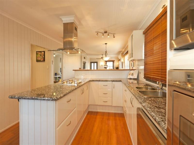 23 Carnation Road, Manly West QLD 4179