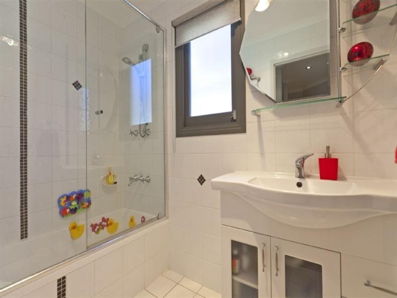 23 Carnation Road, Manly West QLD 4179