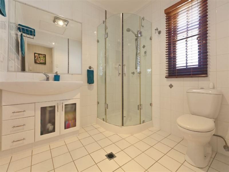 23 Carnation Road, Manly West QLD 4179