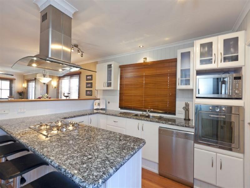 23 Carnation Road, Manly West QLD 4179