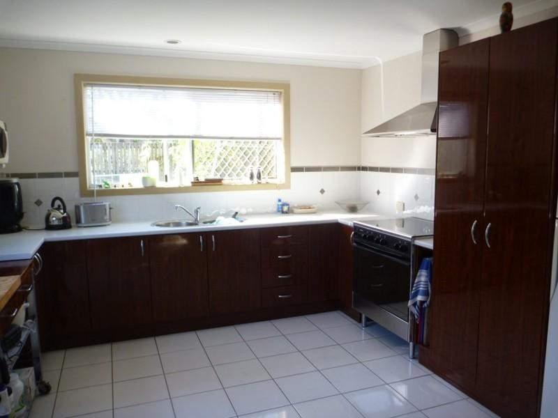 18 Goswell Street, Manly West QLD 4179