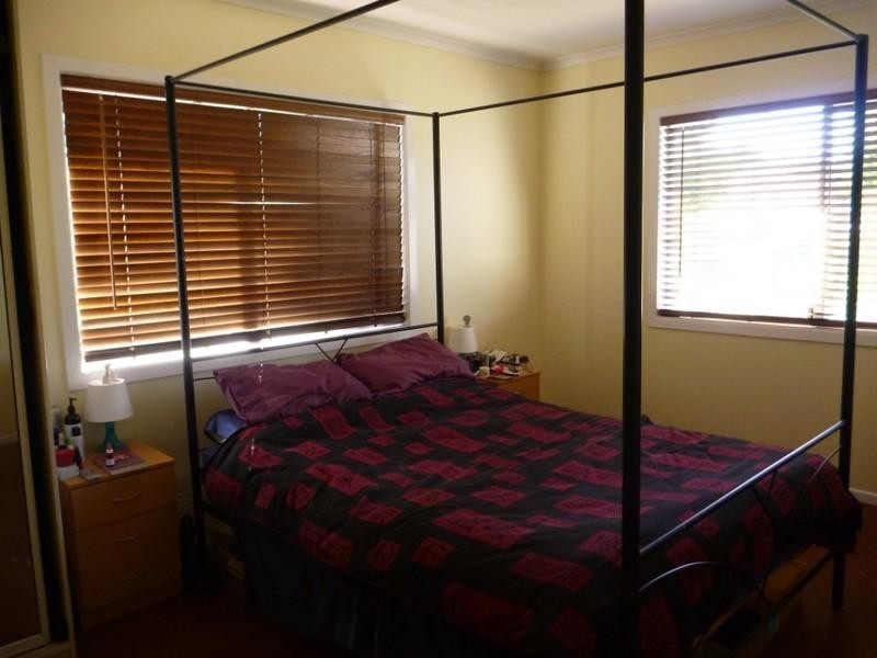 18 Goswell Street, Manly West QLD 4179