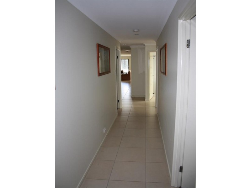 11 Demby Crescent, Wakerley QLD 4154