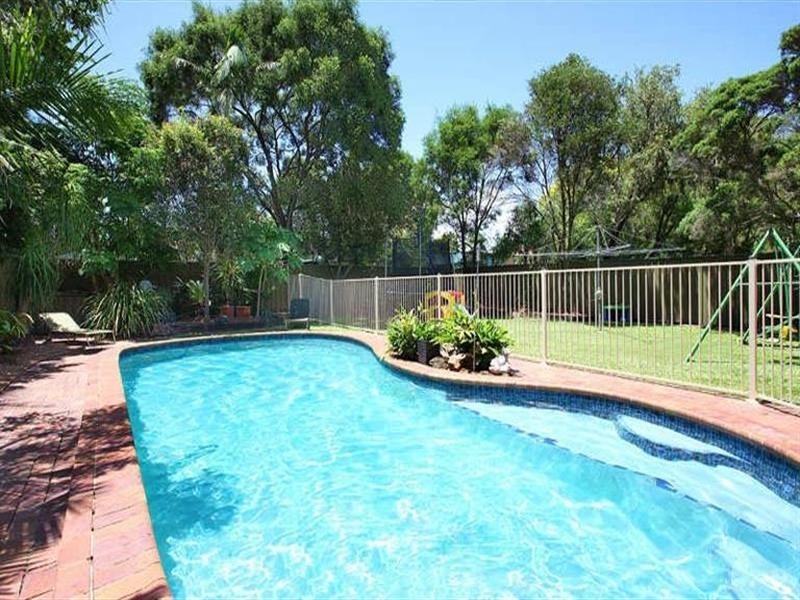 9 Kenmar Street, Wynnum West QLD 4178