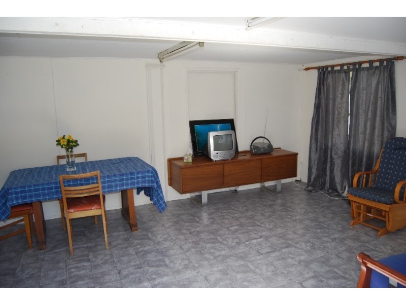 111 Worthing Street, Wynnum QLD 4178