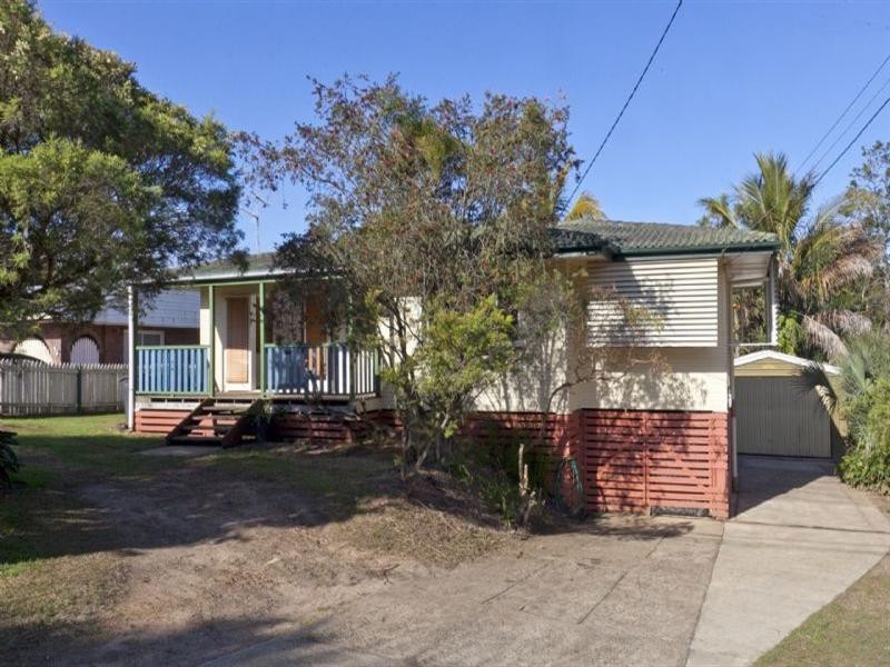 98 Empire Avenue, Manly West QLD 4179