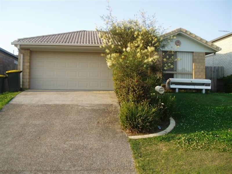 15 Jasmine, Wakerley QLD 4154