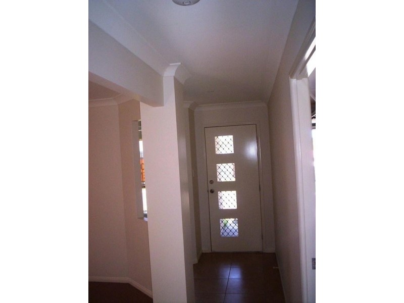 15 Jasmine, Wakerley QLD 4154