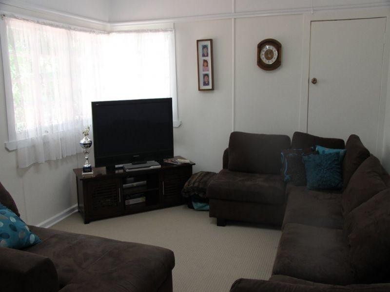 10 Crown Street, Wynnum QLD 4178