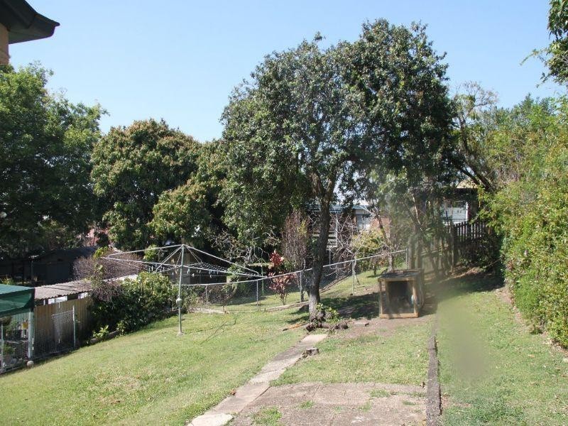 10 Crown Street, Wynnum QLD 4178