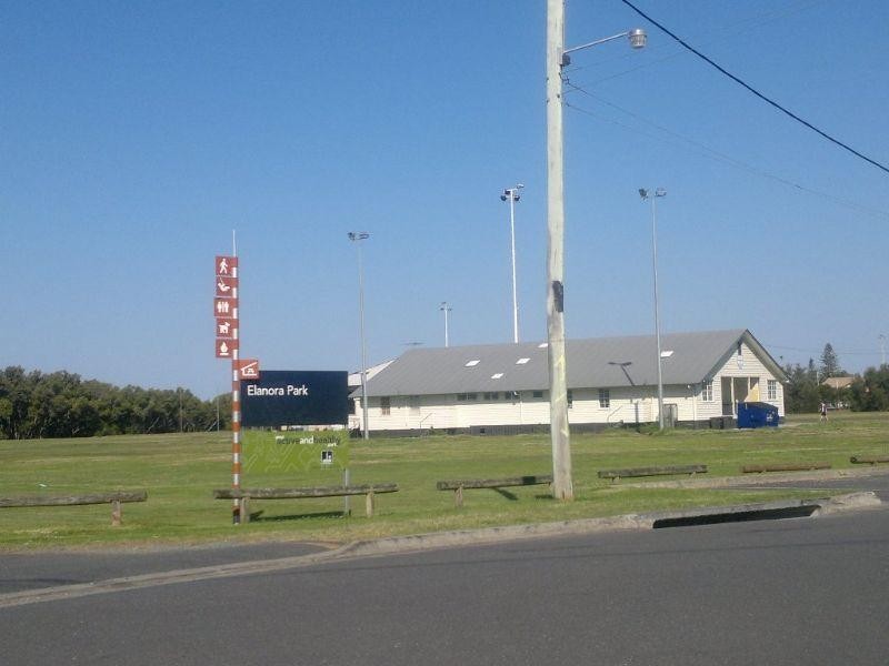 10 Crown Street, Wynnum QLD 4178