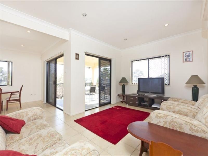 7 Summit Place, Wynnum West QLD 4178