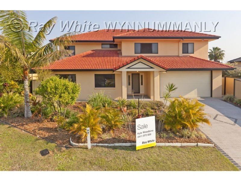7 Summit Place, Wynnum West QLD 4178