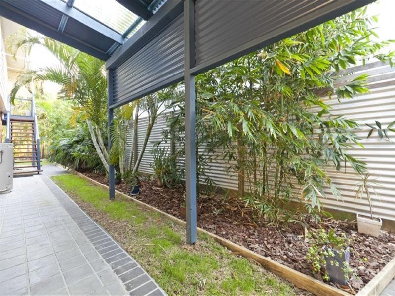 9 Booran Street, Lota QLD 4179