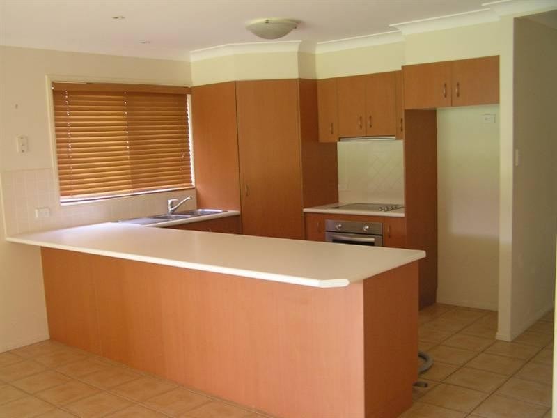 127 Blackwood Road, Manly West QLD 4179