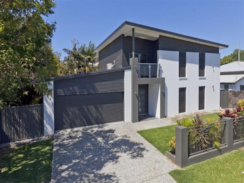 54 Seabreeze Road, Manly West QLD 4179