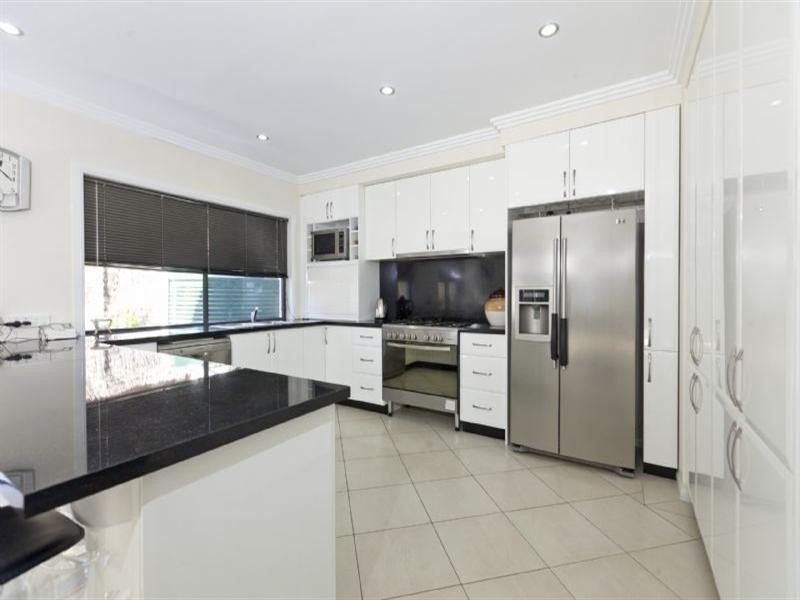 54 Seabreeze Road, Manly West QLD 4179