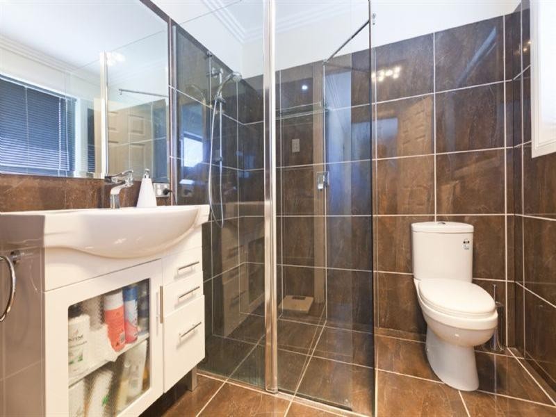 54 Seabreeze Road, Manly West QLD 4179