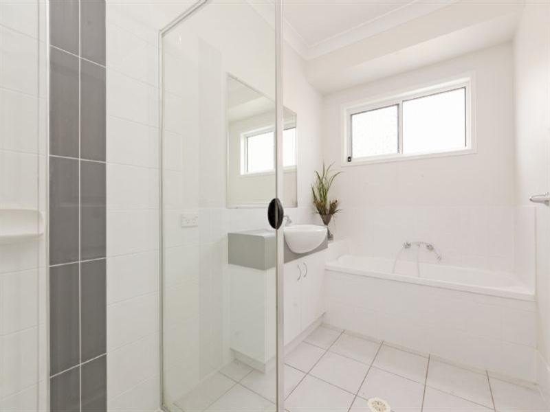 7 Tallis Street, Wakerley QLD 4154