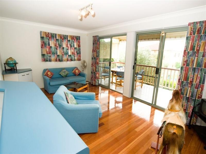 20 Stewart Parade, Manly QLD 4179