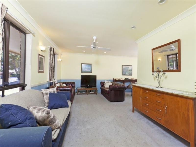 3 Hayley Street, Manly West QLD 4179