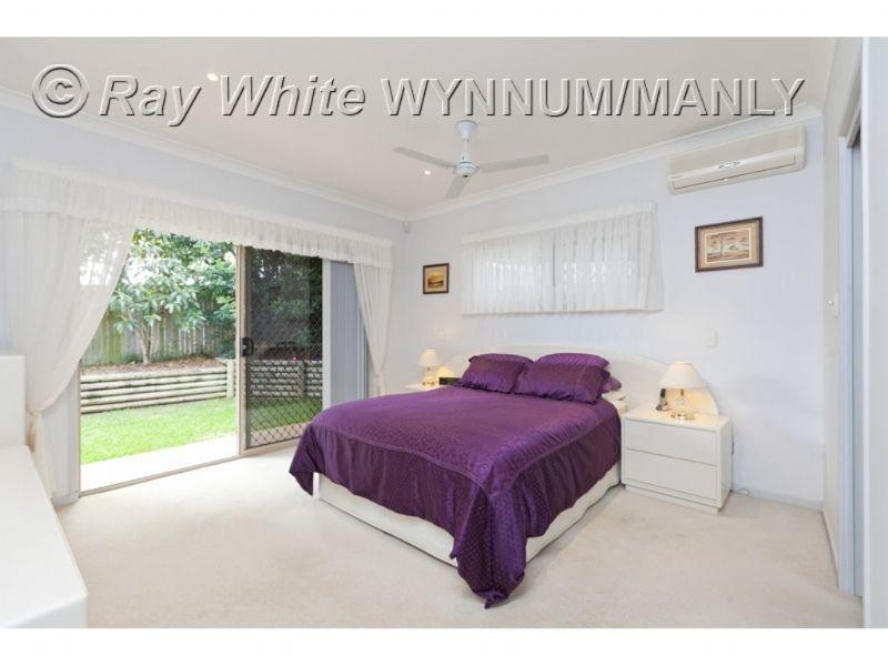 6 Summit Place, Wynnum West QLD 4178