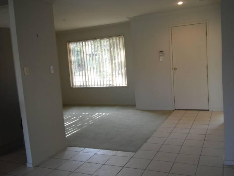 16 School Road, Wynnum West QLD 4178