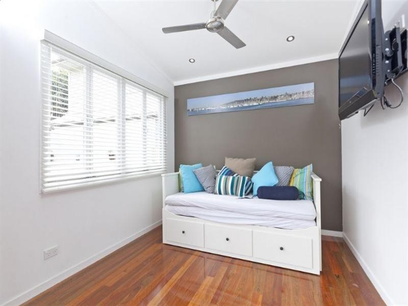 41a Stewart Parade, Manly QLD 4179