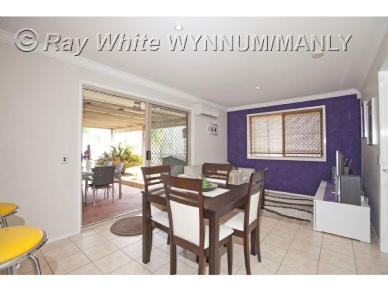 9 Holland Crescent, Wynnum West QLD 4178