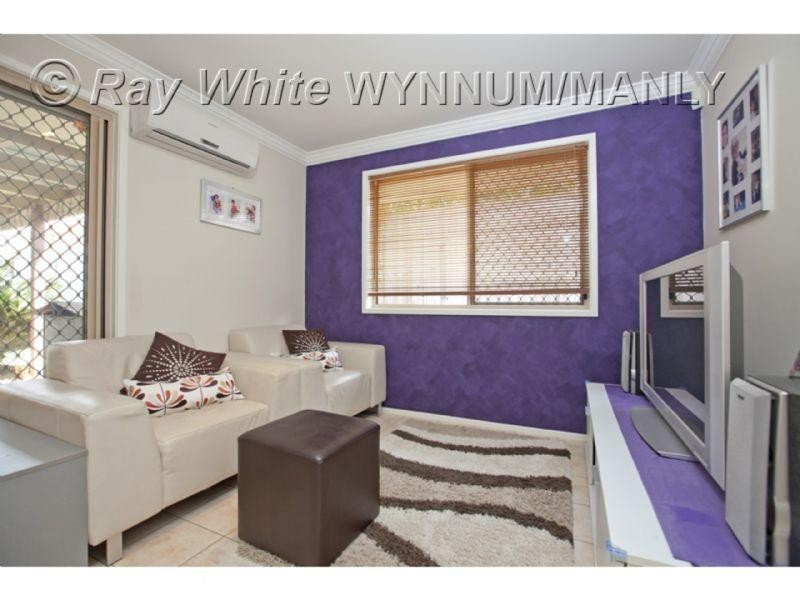 9 Holland Crescent, Wynnum West QLD 4178